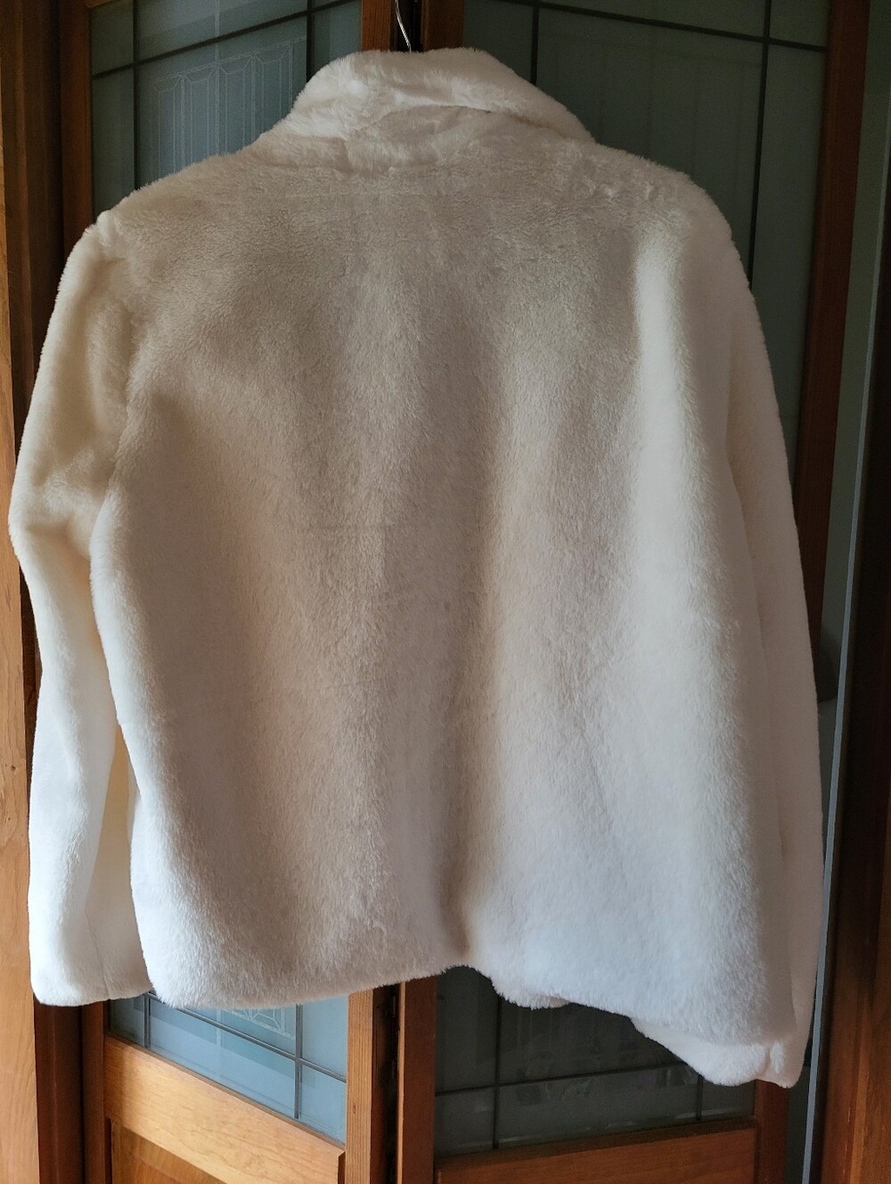 Love Tree Cream Plush Faux Fur Open-Front Wedding Jacket - Picture 5 of 5